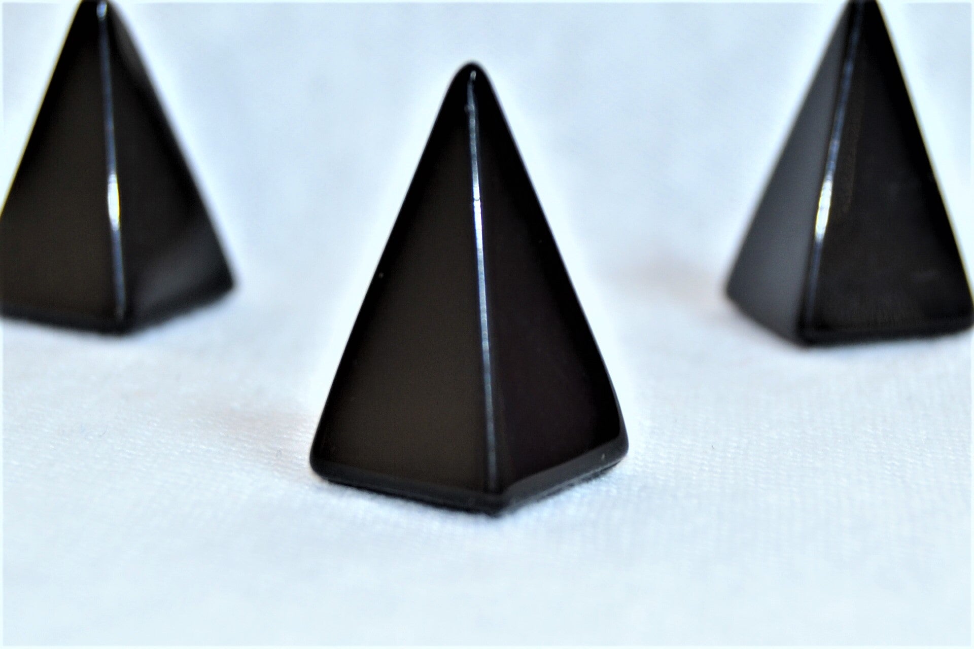 Pyramide Obsidienne Noire
